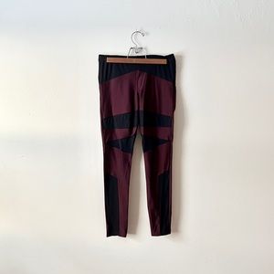 BDG Urban Outfitters Moto Style color block leggings burgundy, maroon M